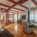Bella Casa