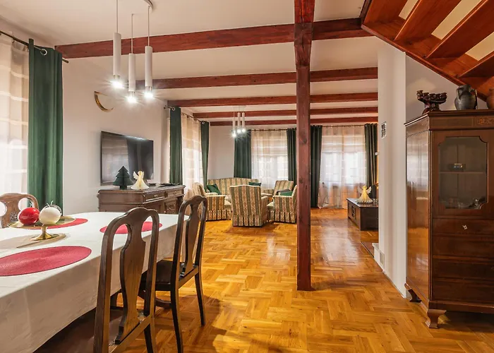 Bella Casa Апартаменты *